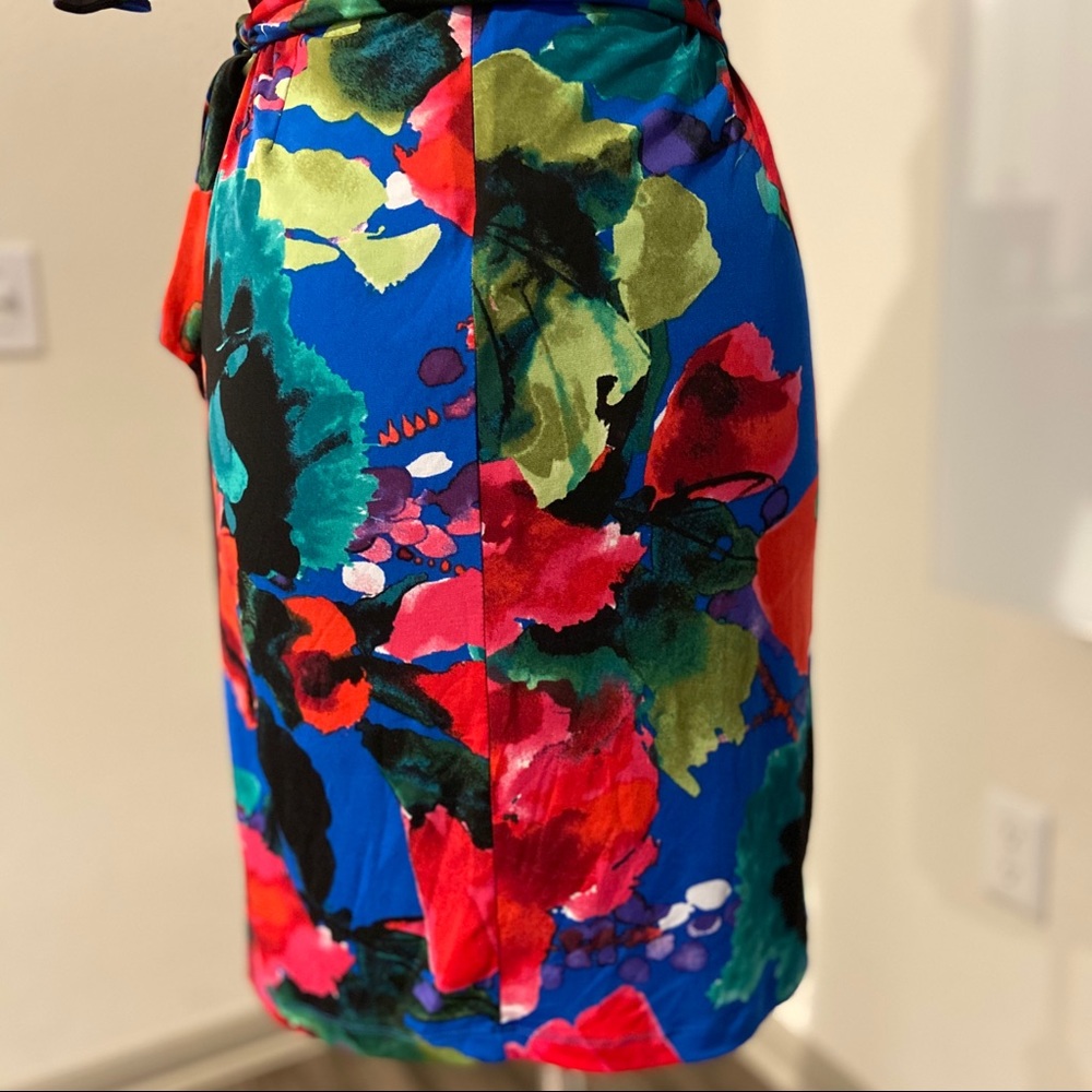 NEW TAHARI ASL Multicolor Floral Short Sleeved Dress size 6 - Picture 8 of 13